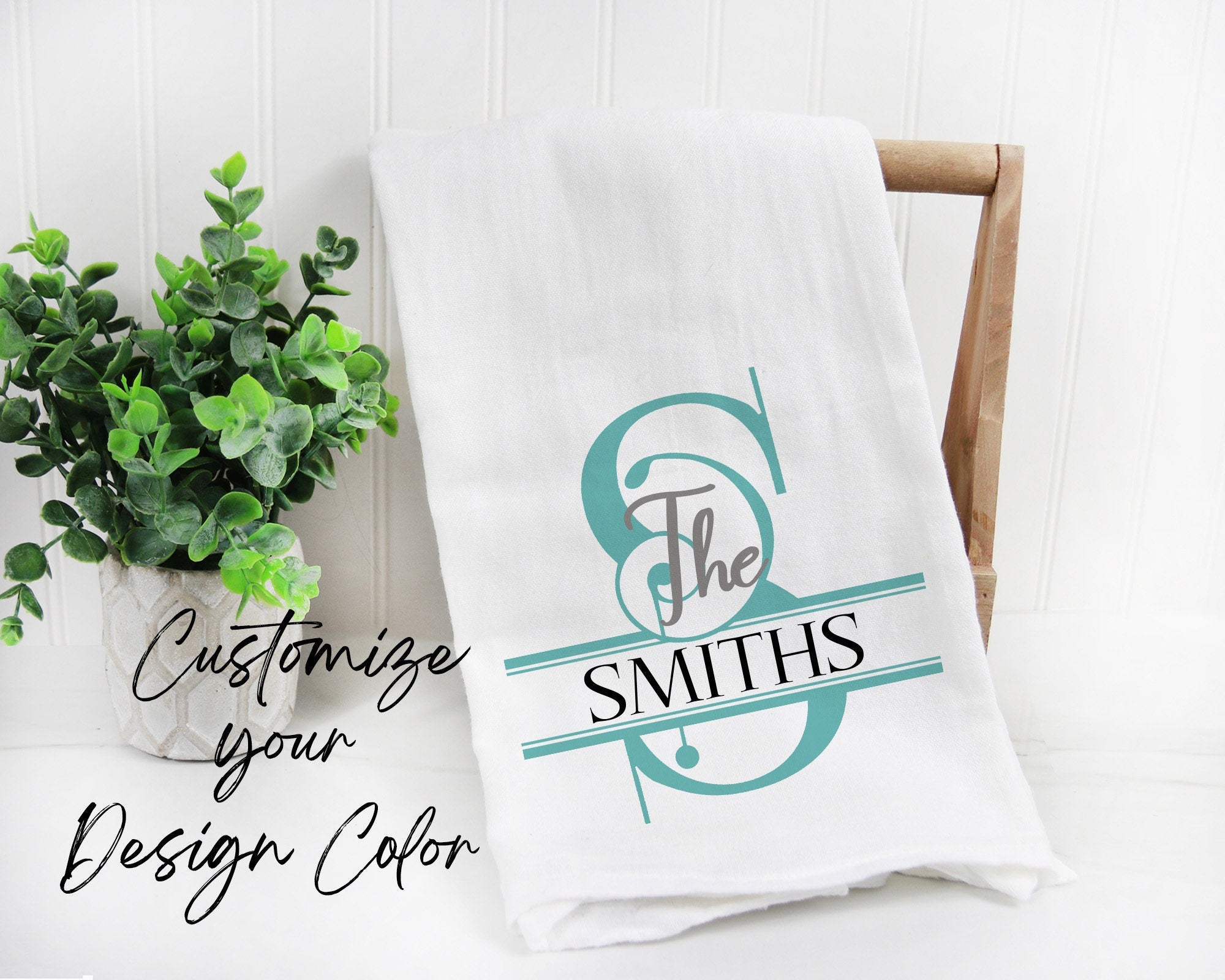 Custom Name Tea Towel, Personalized Kitchen Towel, Monogram Tea Towel, Last Name Tea Towel, Dish Towels, Hanging Kitchen Towels, Hand Towel