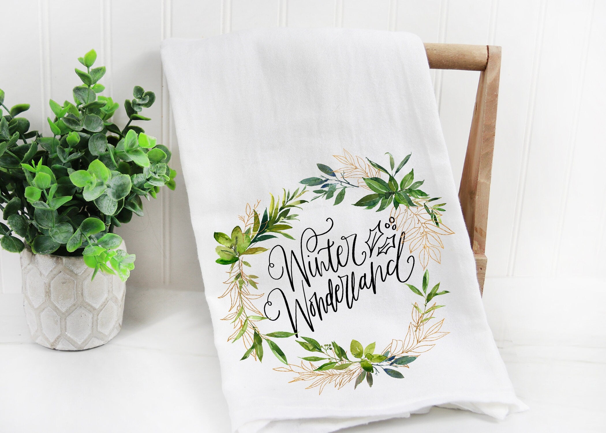 Christmas Tea Towel, Holiday Kitchen Towel, Christmas Kitchen Towel, Holiday Dish Towels, Hanging Kitchen Towels, Hand Towel